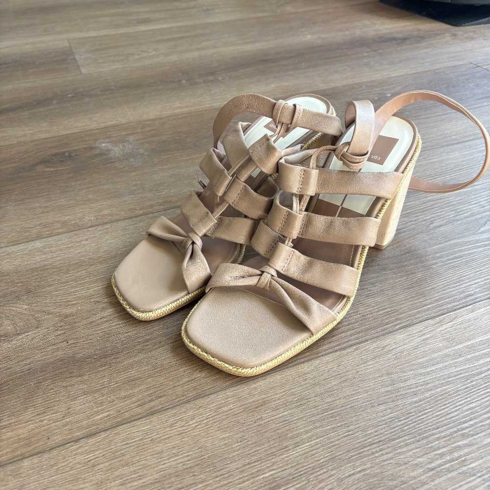 Dolce vita Heels